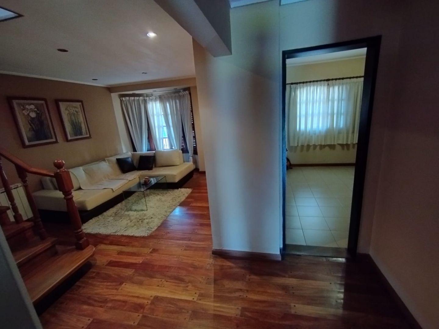 Foto de Venta de Casa 3 dormitorios en Tolosa, La Plata, imagen 3