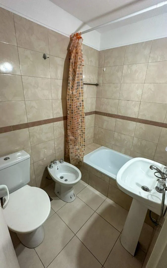 Foto de Departamento en alquiler en Caseros, imagen 5