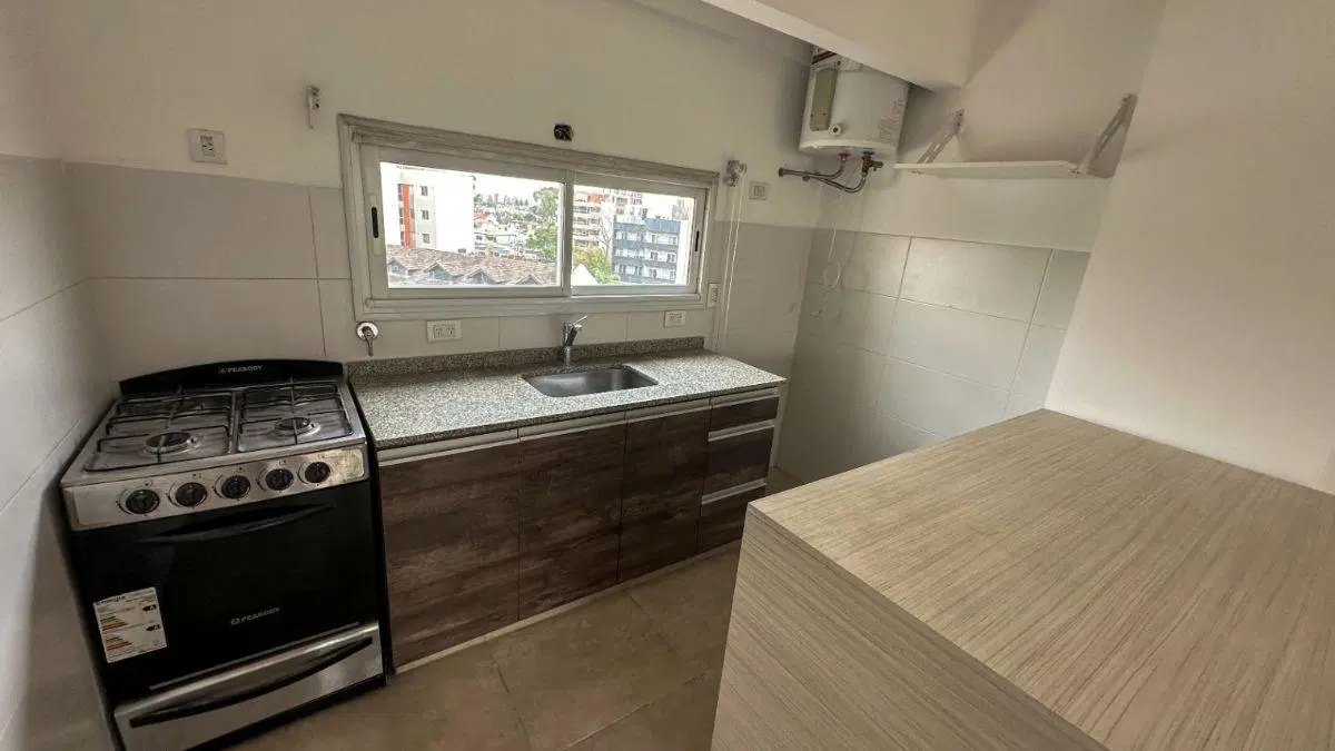 Departamento en alquiler en Villa Bosch 5
