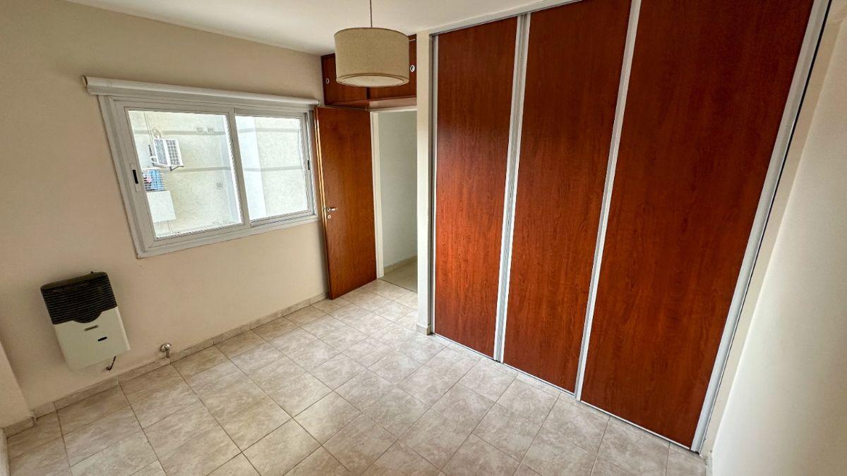Foto de Departamento en alquiler en Caseros, imagen 5