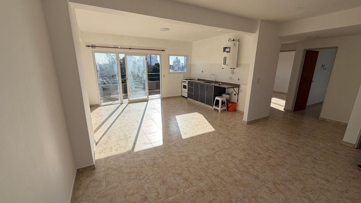 Departamento en alquiler c/ cochera en Villa Bosch