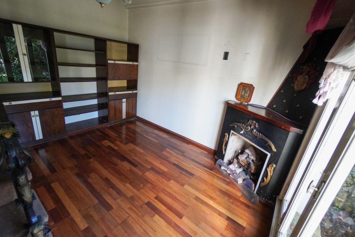 Foto de Casa en venta c/ cochera en El Palomar, imagen 2