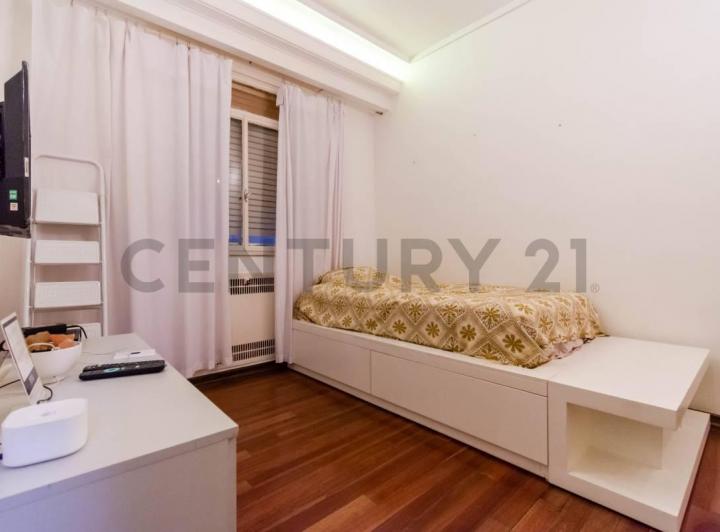 Venta Departamento 5 Ambientes con Dependencia en Villa Crespo – Apto Credito 4