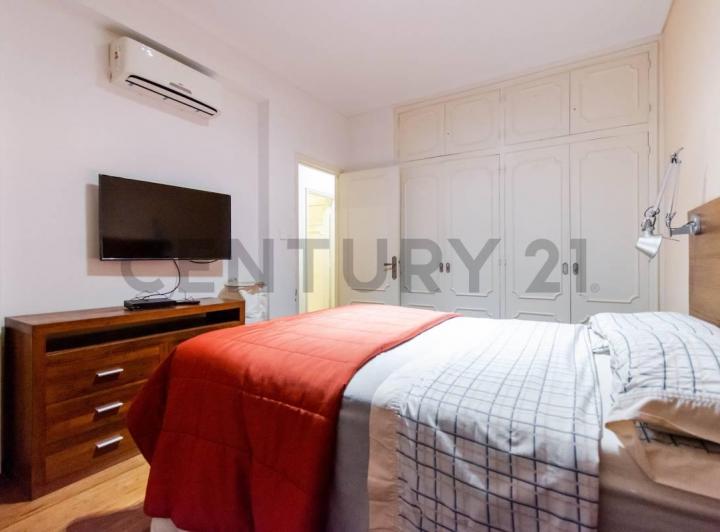 Venta Departamento 5 Ambientes con Dependencia en Villa Crespo – Apto Credito 1