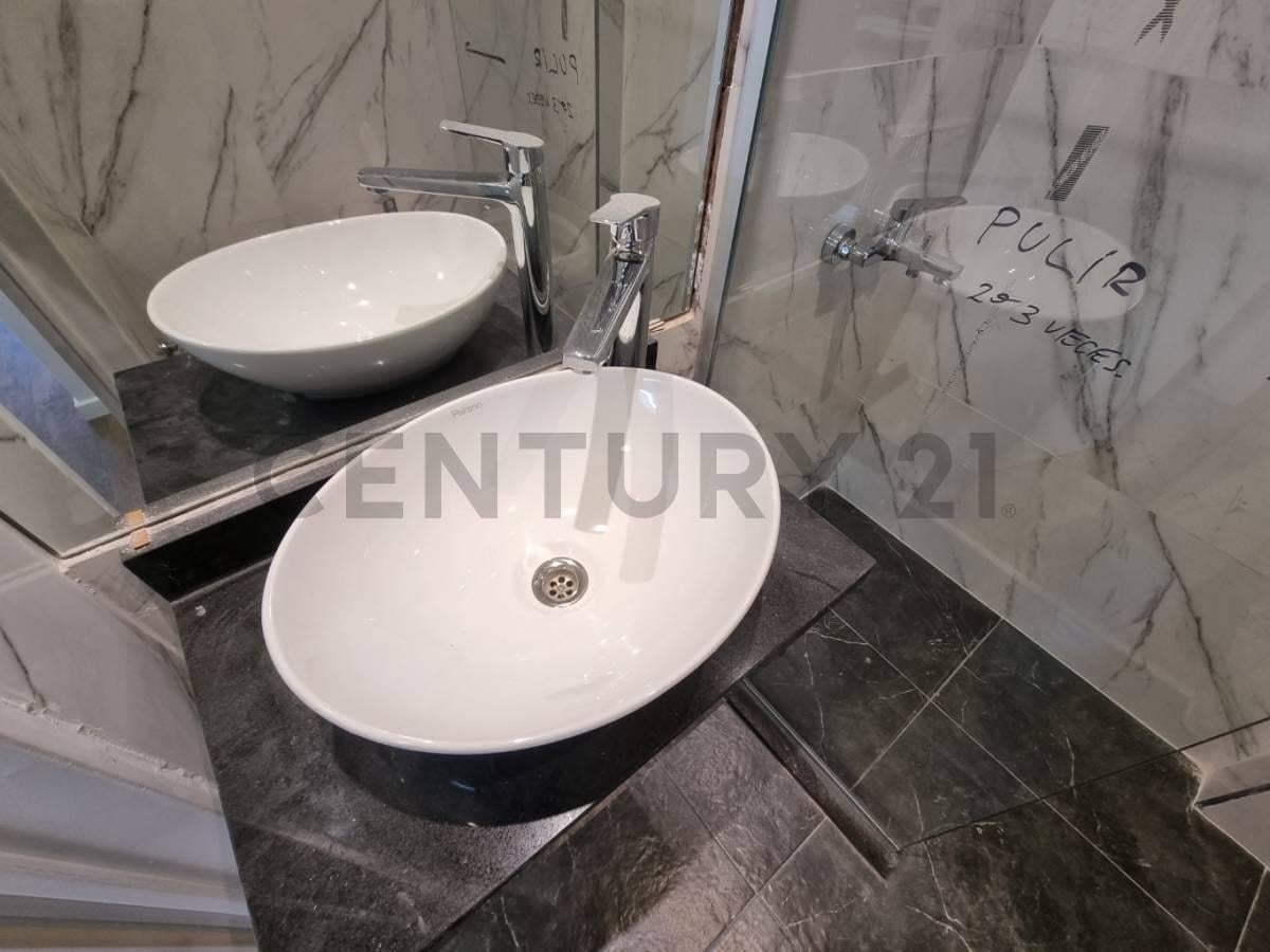 Foto de VENTA DEPARTAMENTO 2 AMBIENTES EN MONSERRAT CON TODOS LOS AM, imagen 5
