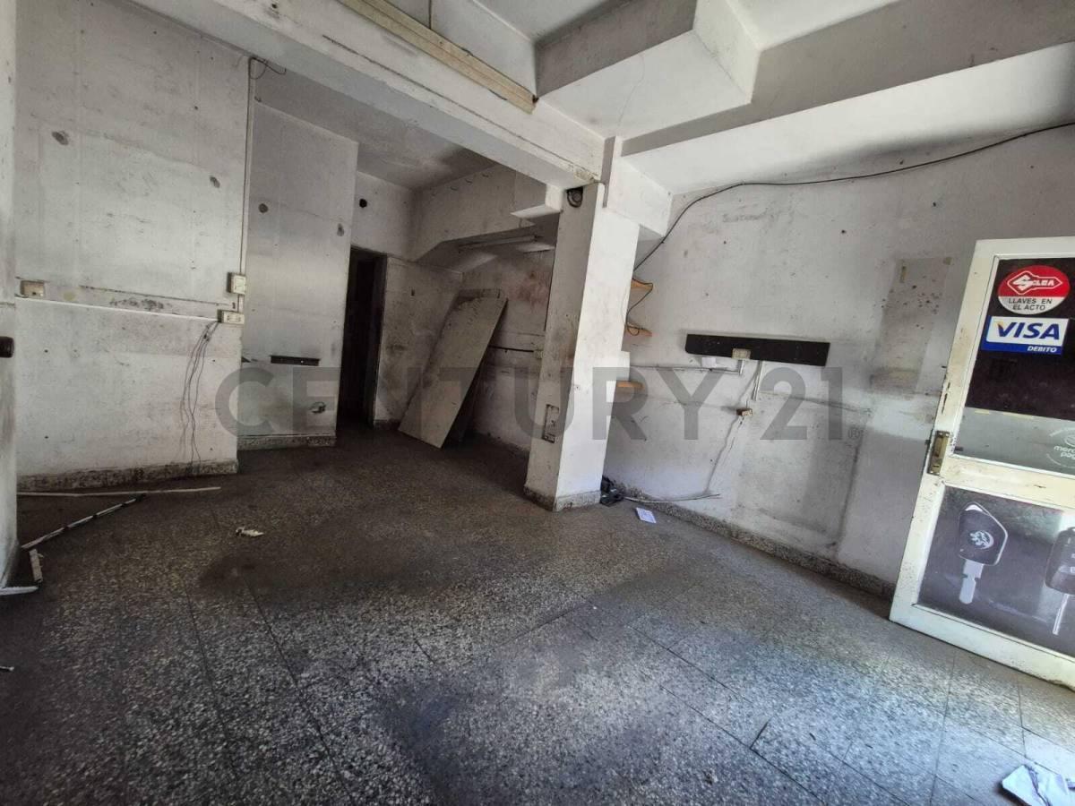 Foto de VENTA LOCAL THAMES A METROS DE WARNES, imagen 5