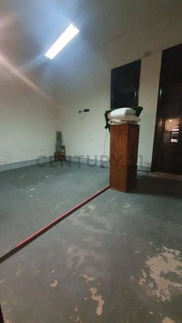 Alquiler Deposito oficinas sin expensas villa crespo 4