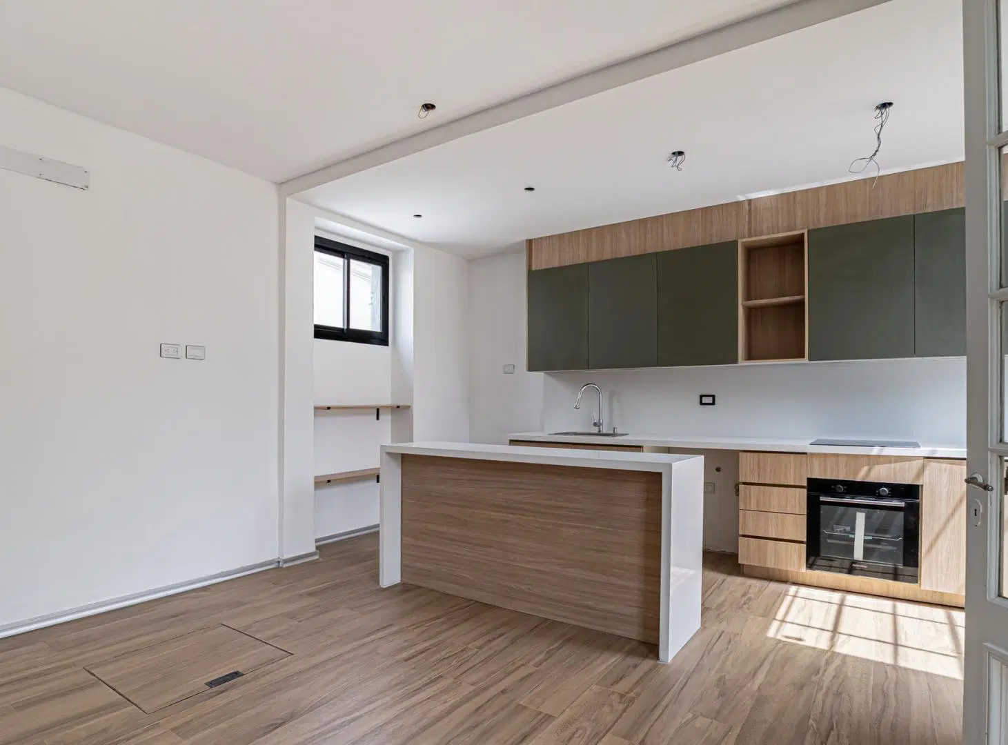 VENTA PH 4 AMBIENTES CON DEPENDENCIA TERRAZA Y PARRILLA EN CABALLITO 3