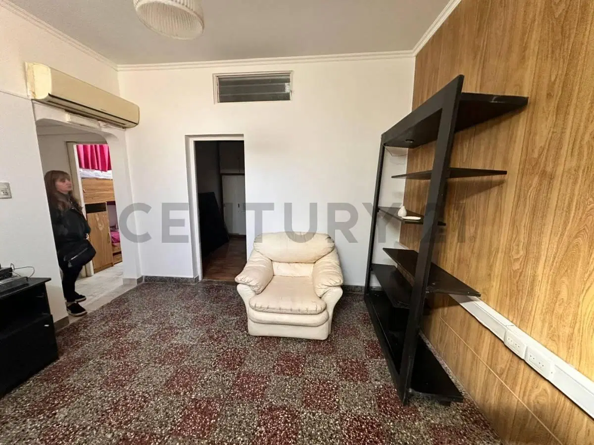 Ph de tres ambientes en venta en Ciudadela 8