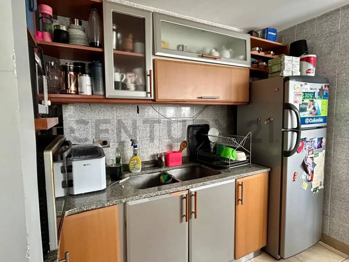 Venta Departamento 5 amb + dep + cochera + super luminoso 5