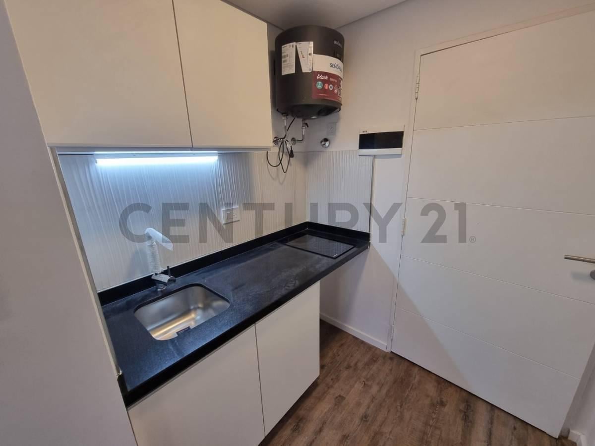Foto de VENTA DEPARTAMENTO 2 AMBIENTES EN MONSERRAT CON TODOS LOS AM, imagen 3