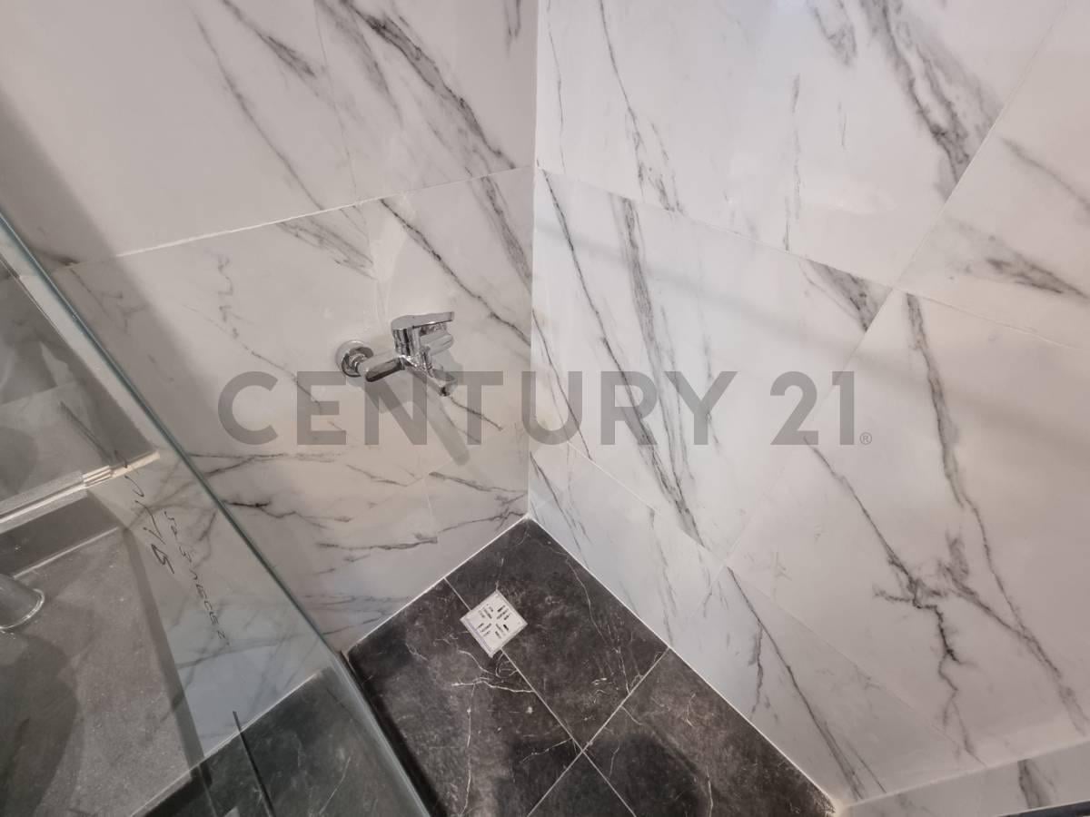 Foto de VENTA DEPARTAMENTO 2 AMBIENTES EN MONSERRAT CON TODOS LOS AM, imagen 5