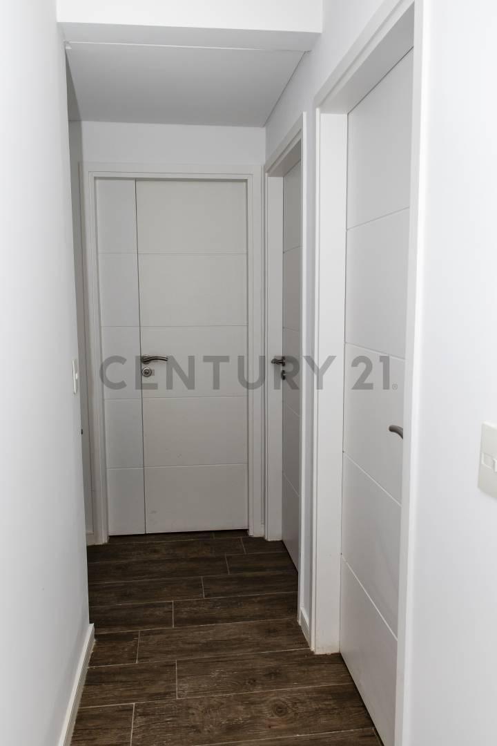 Foto de VENTA DEPARTAMENTO 5 AMBIENTES EN FLORES A ESTRENAR CON PATIO BALCON Y, imagen 5