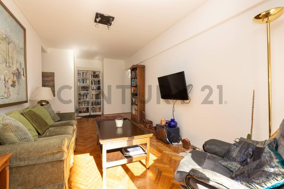 Foto de VENTA DEPARTAMENTO 3 AMBIENTES CON BALCÓN Y COCHERA EN RECOLETA, imagen 4