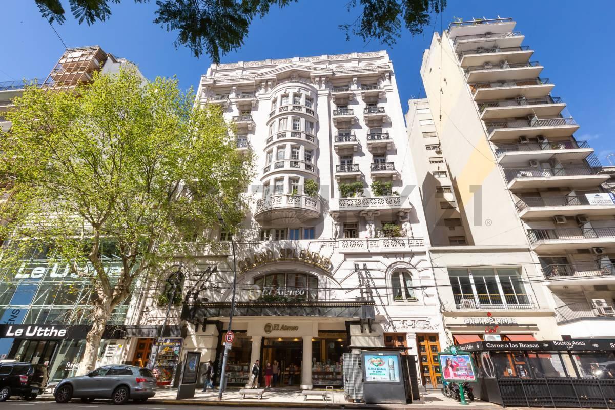 Foto de VENTA PISO 6 AMBIENTES PARA VIVIENDA Y OFICINA EN RECOLETA ÚNICO EN, imagen 5