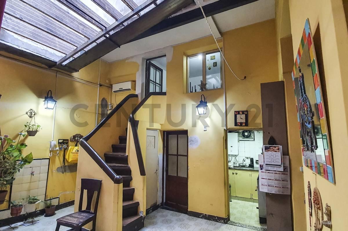 Foto de VENTA PH 4 Ambientes en Boedo |Patio, Parrilla y Escritorio, imagen 2
