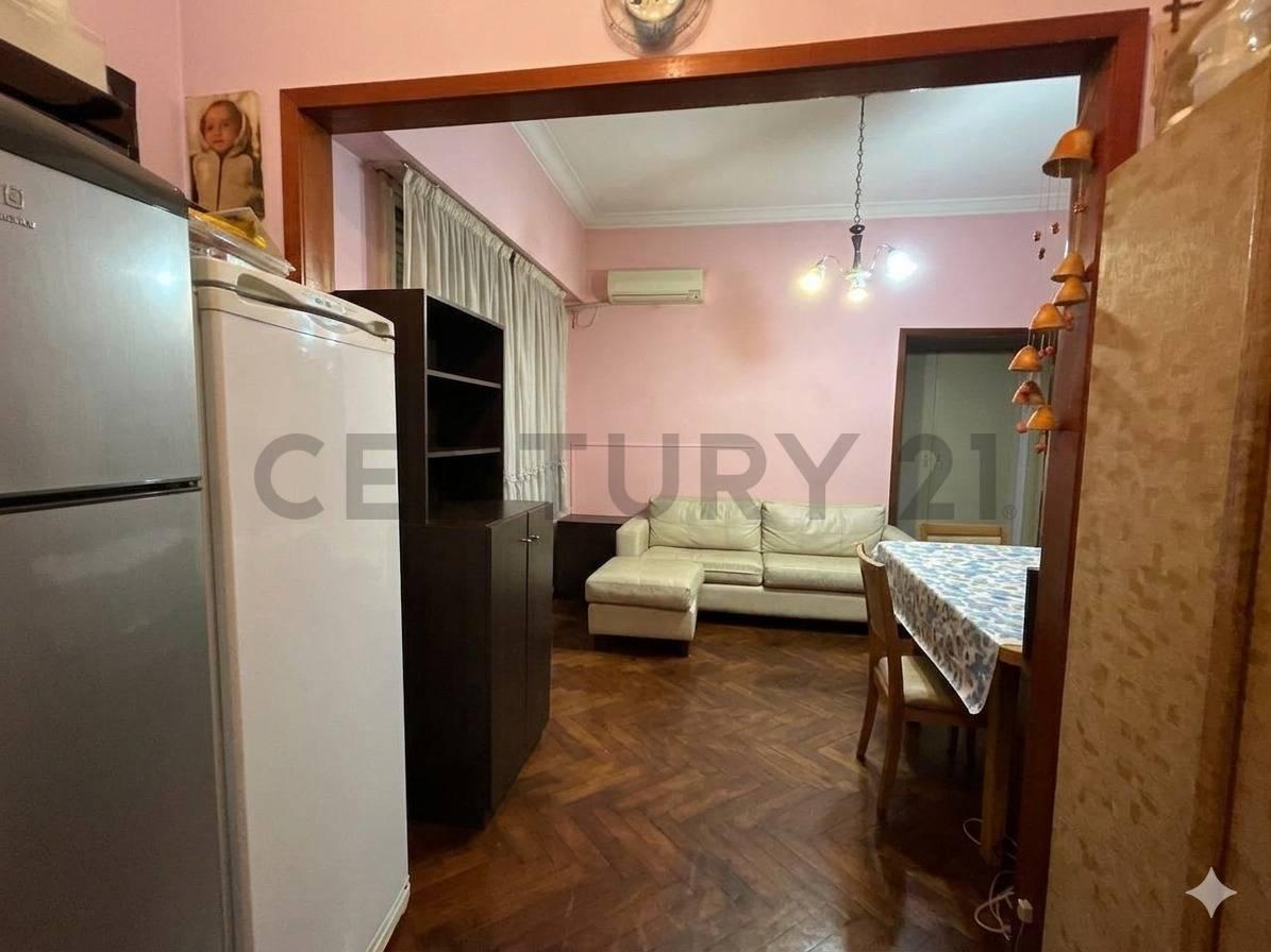 Foto de Venta DEPARTAMENTO 2 Ambientes Flores, imagen 3