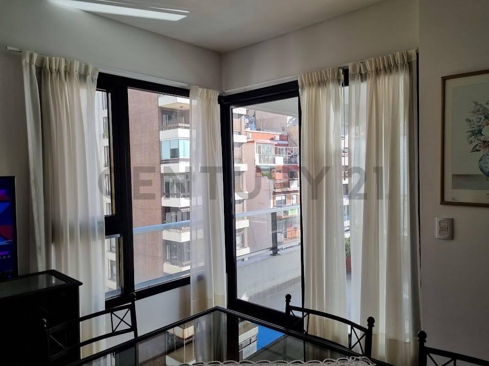 Foto de Alquiler temporal de departamento de 2 ambientes - Las Cañitas Palermo, imagen 2
