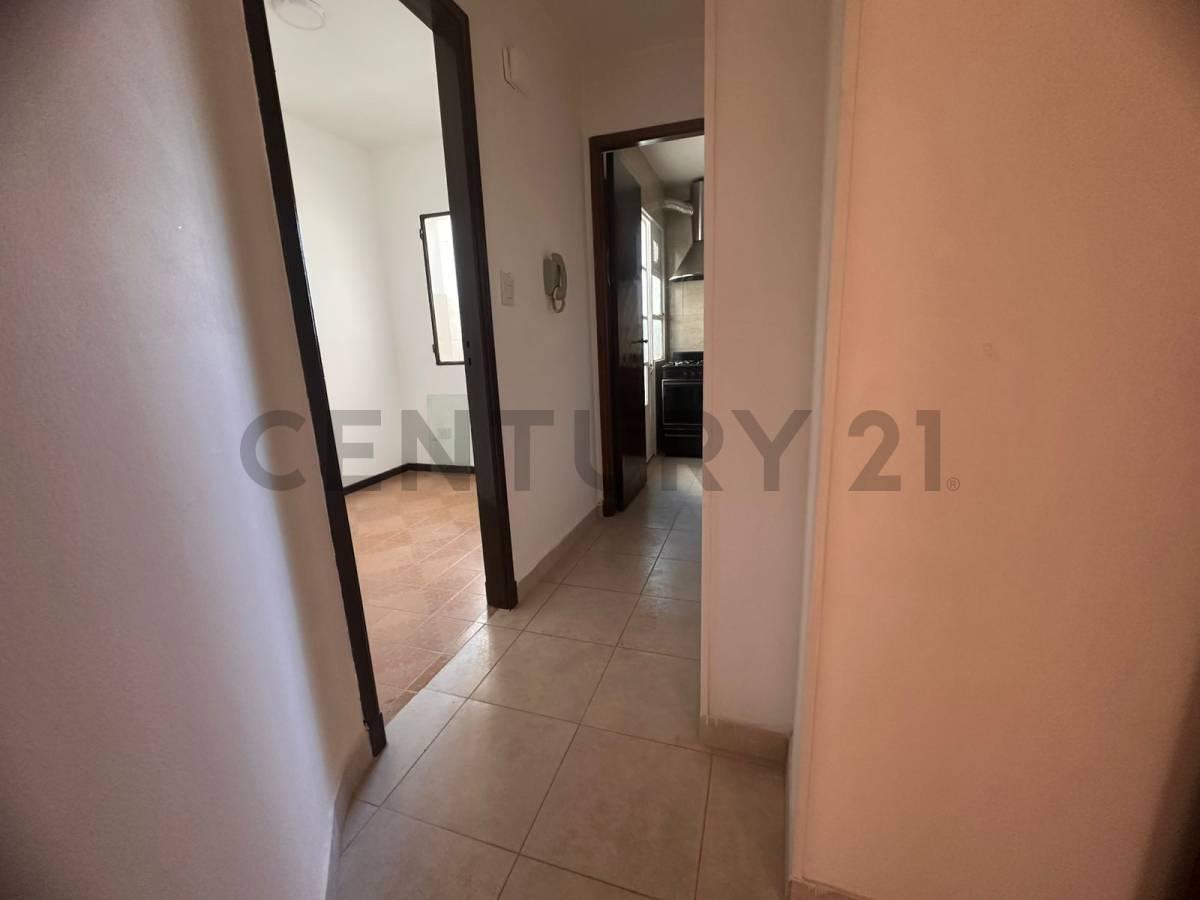 Foto de Venta de Semipiso 3 ambientes mas dependencia y baulera en Palermo, imagen 4