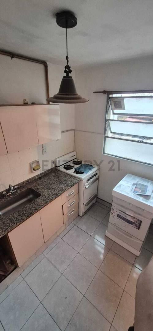 Foto de Alquiler Departamento 2 ambientes en en FLORES, imagen 4