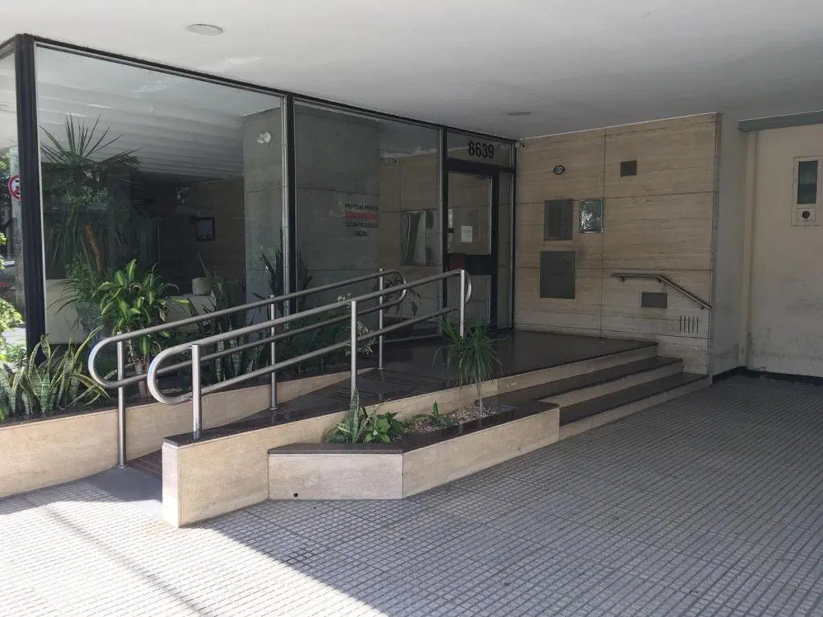 Depto 2 amb en alquiler- Floresta 3