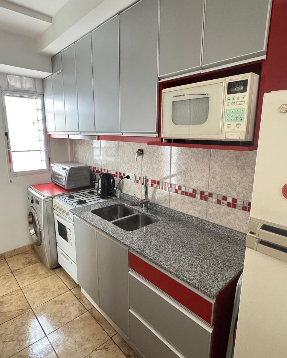 3 Amb C/cochera en Venta - Parque Chacabuco 3