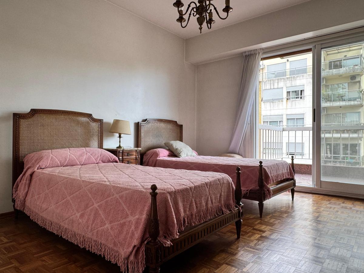 Venta Departamento Belgrano R - 5 Ambientes con Cochera 3