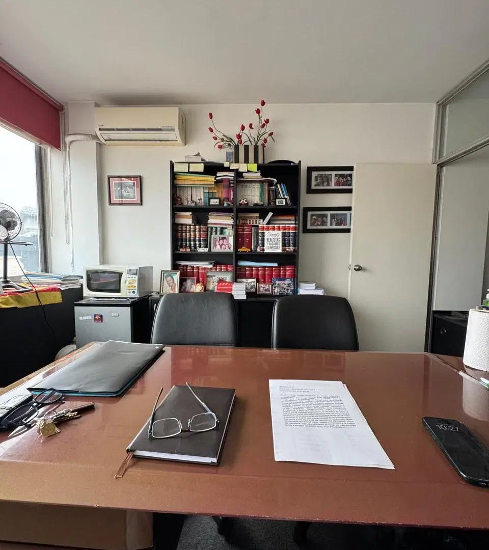 Oficina en Venta - Tribunales 4
