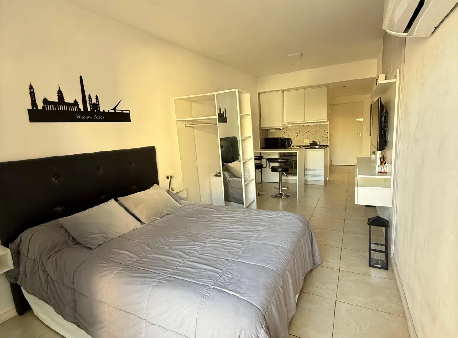 Monoambiente Amoblado c/ Pileta en Alquiler - Villa Crespo 2