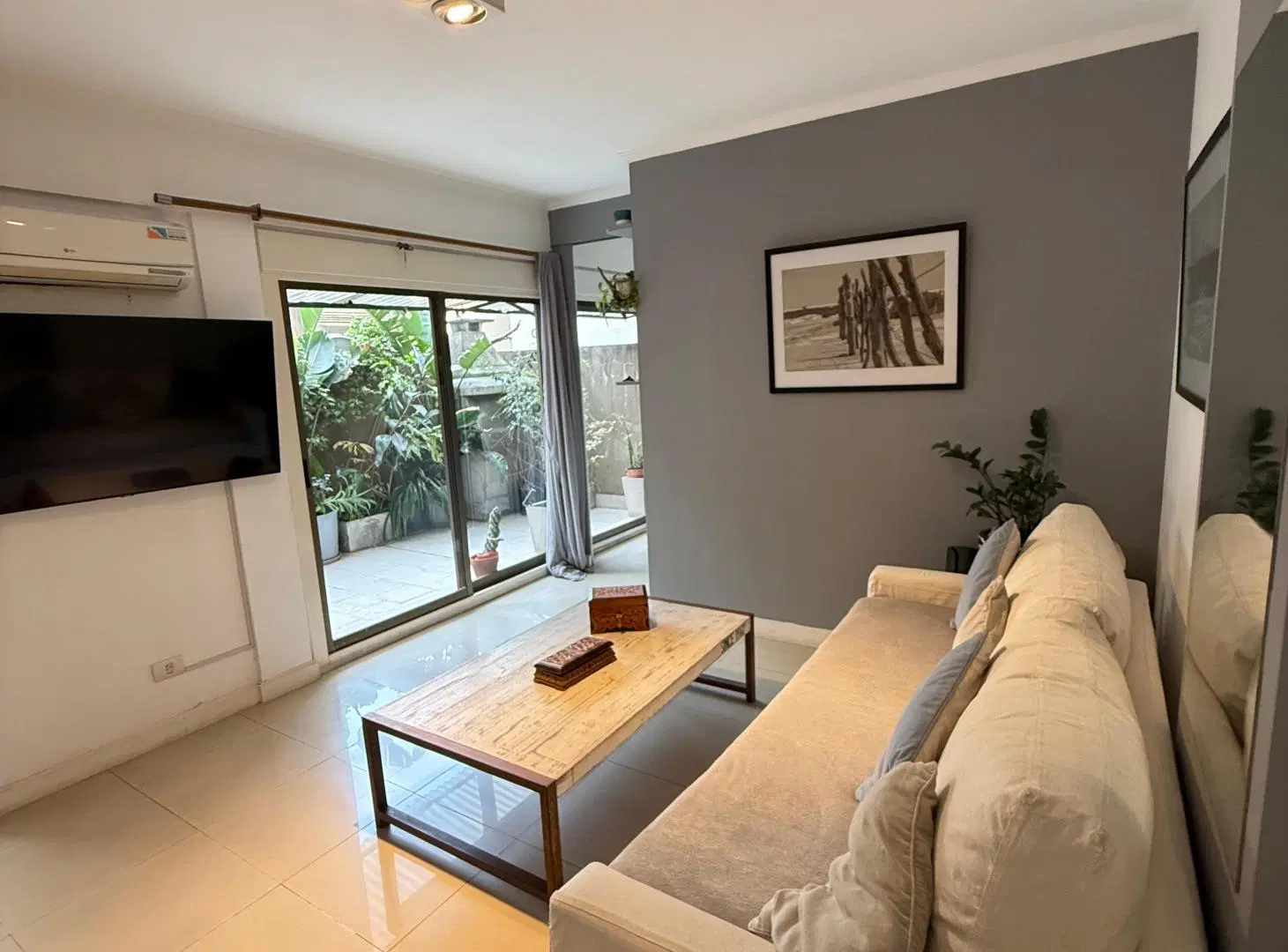 Dpto 2 Ambientes c/ Patio en Venta - Almagro 2