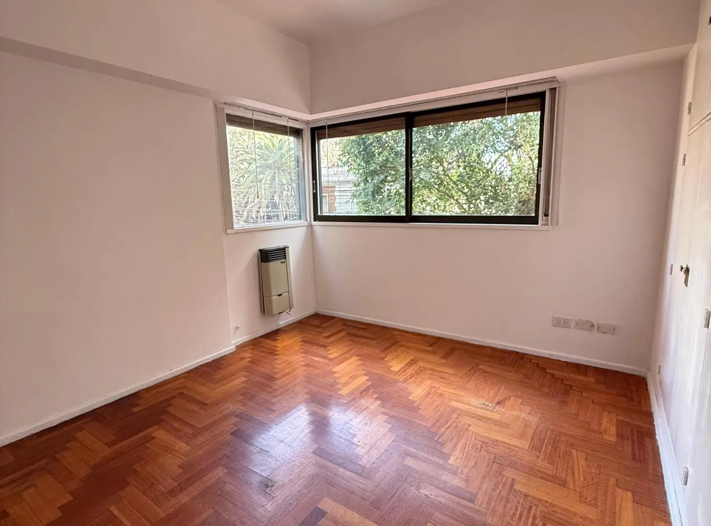 Dpto 3 Ambientes c/ Balcón y Pileta en Alquiler - Almagro 2