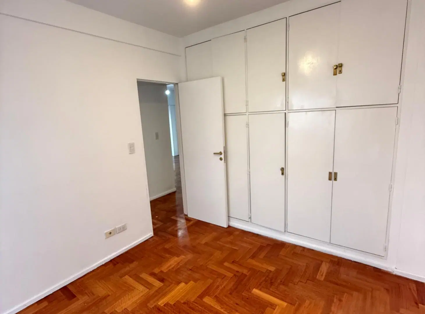 Dpto 3 Ambientes c/ Balcón y Pileta en Alquiler - Almagro 5
