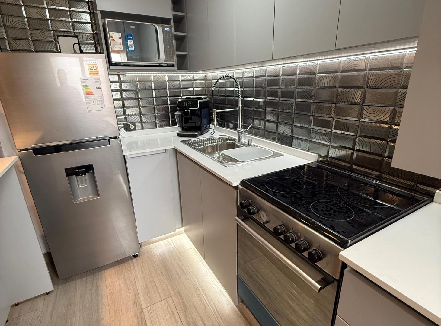 Foto de Hermoso Dpto 2 Ambientes en Venta - Villa Urquiza, imagen 1