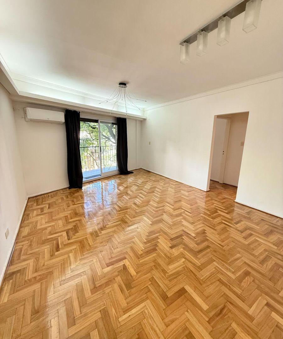 Foto de Dpto 4 Ambientes c/ Balcón en Venta - Parque Centenario, imagen 1