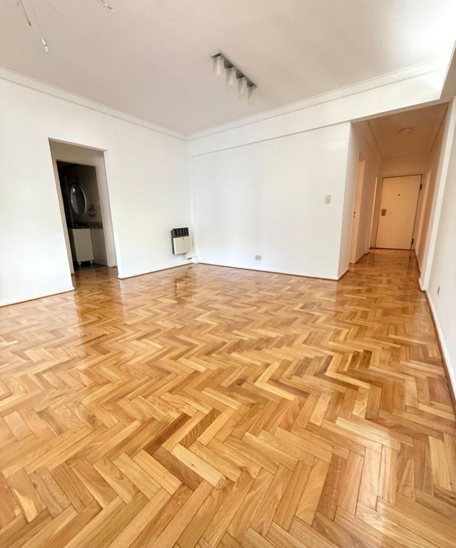 Foto de Dpto 4 Ambientes c/ Balcón en Venta en Caballito - Centenario, imagen 3