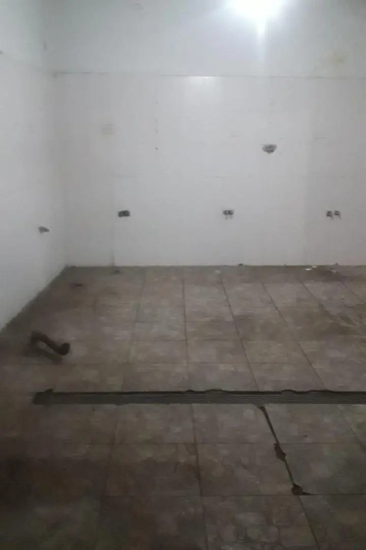 Venta . Local comercial. RETASADO. OPORTUNIDAD 8