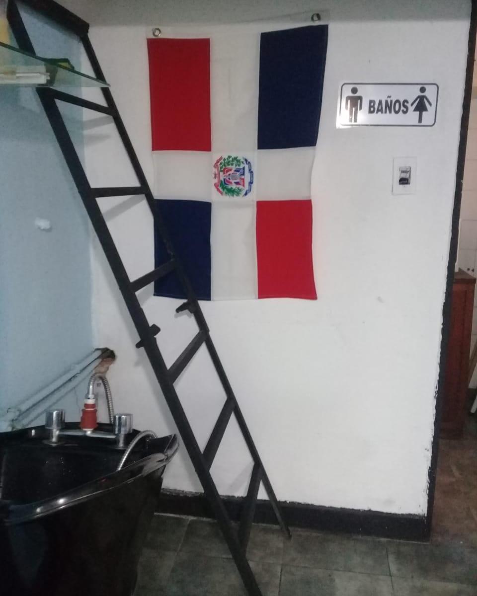 Foto de Local en Venta zona Flores planta baja ARTIGAS al 320!, imagen 2