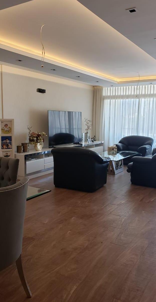 Foto de Excelente Piso de 4 ambientes. Flores, imagen 3