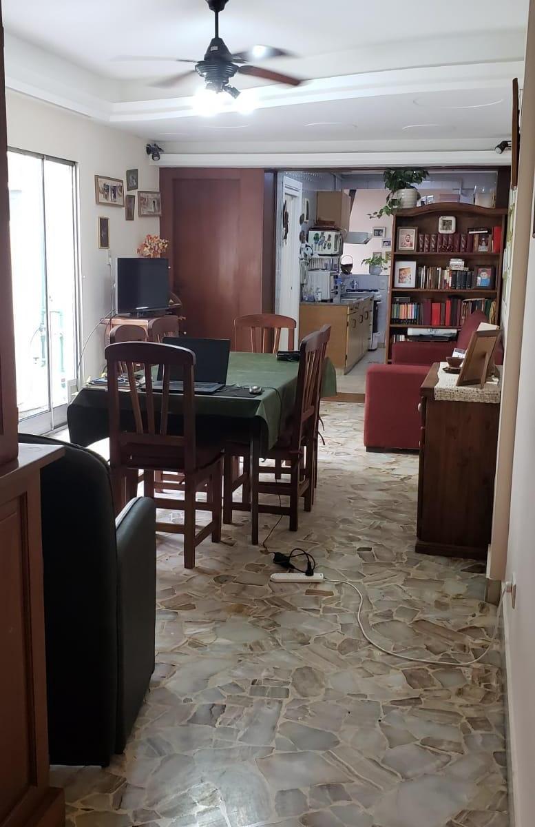 Departamento, Amplio, Luminoso, con 2 Patios 3