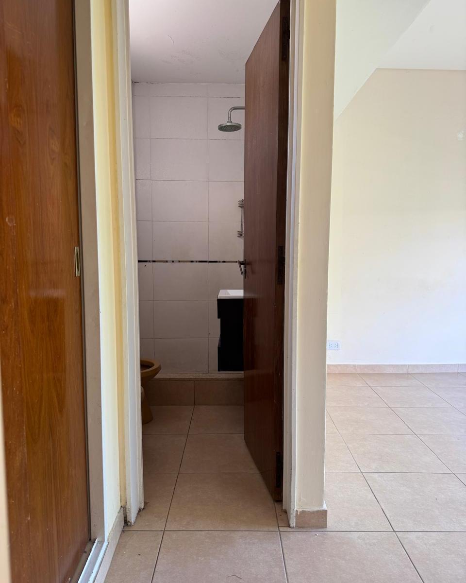 Departamento de 3 Ambientes a La Venta, Zona Flores! 2