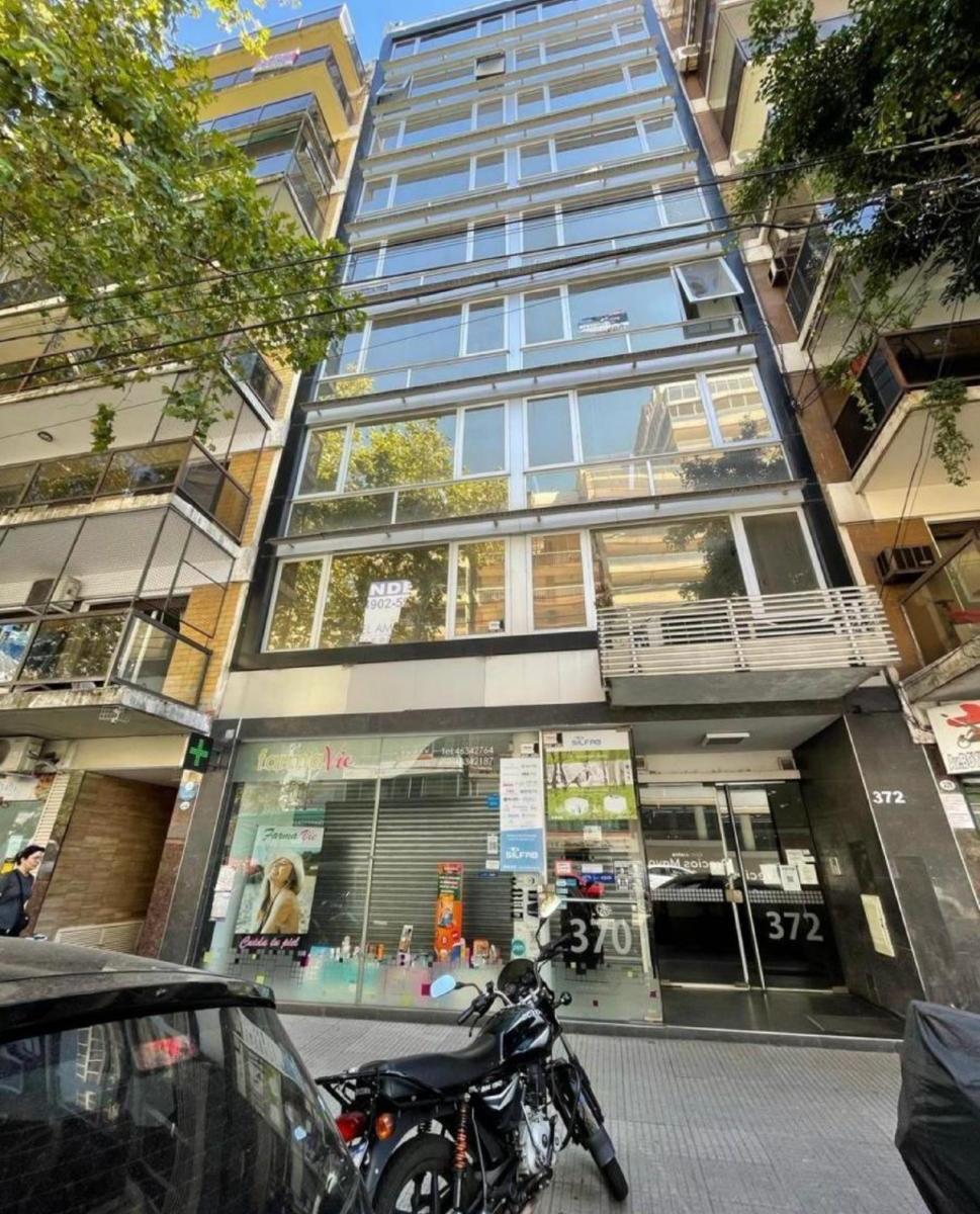 Excelente Oficina - en Venta Zona Flores