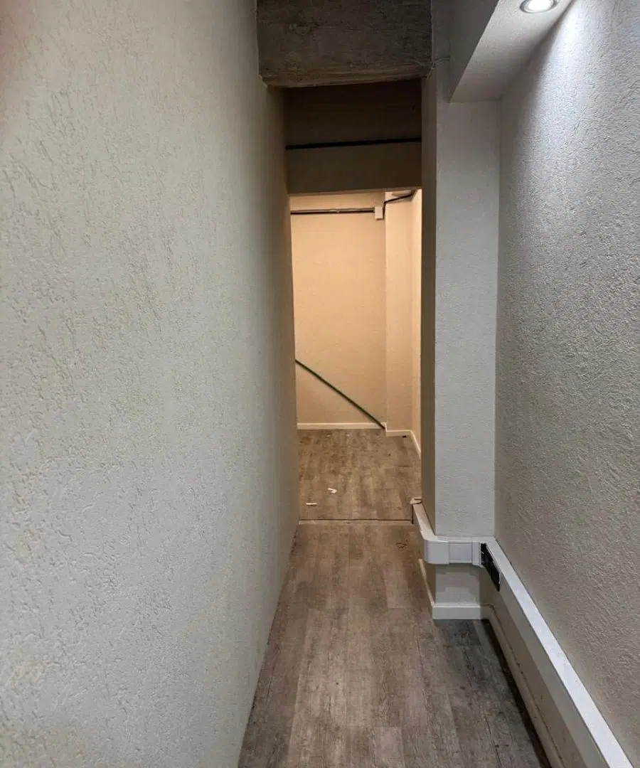 Oficina comercial de 80 m2 en alquiler en Floresta Norte 5