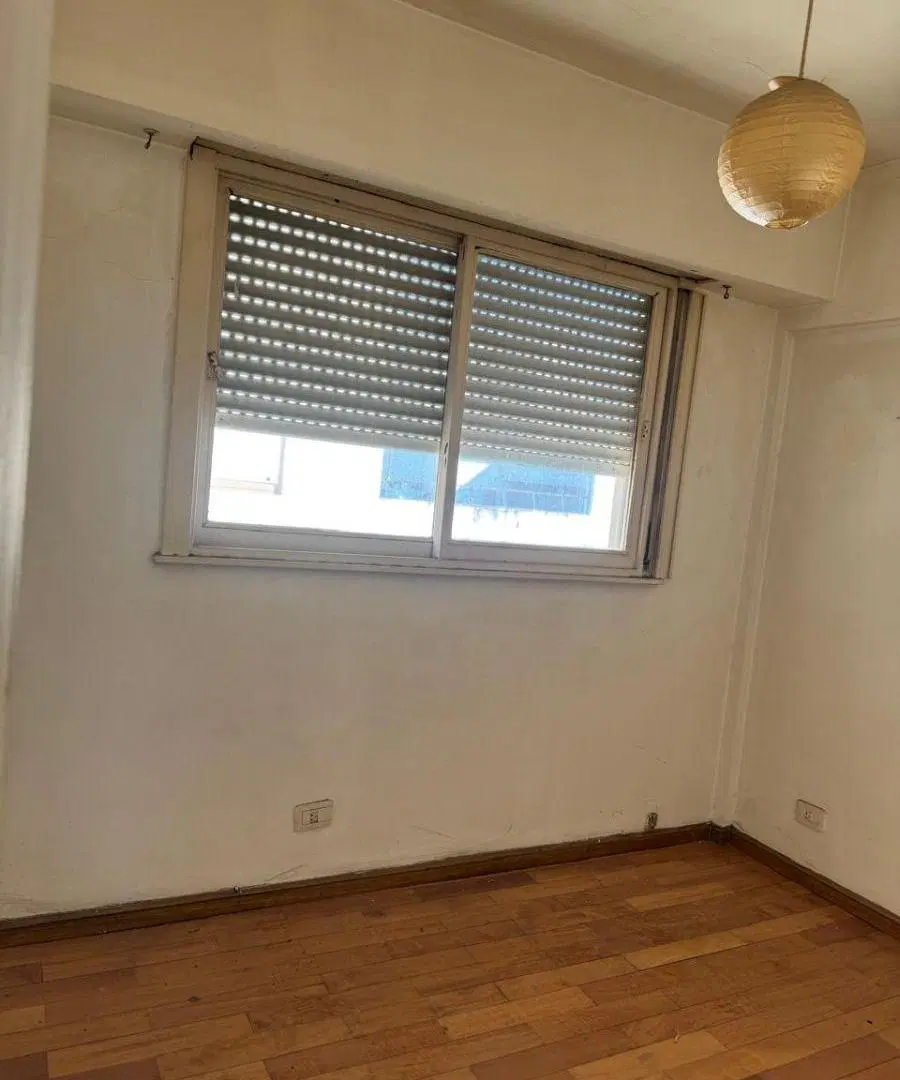 Departamento de 3 Ambientes en alquiler, Zona Floresta 4