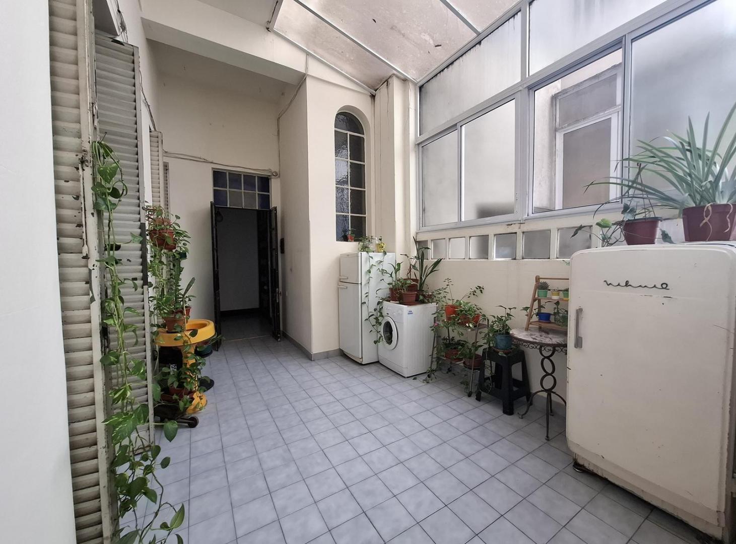 VENTA - 5 AMB c/ Patio techado - Monserrat