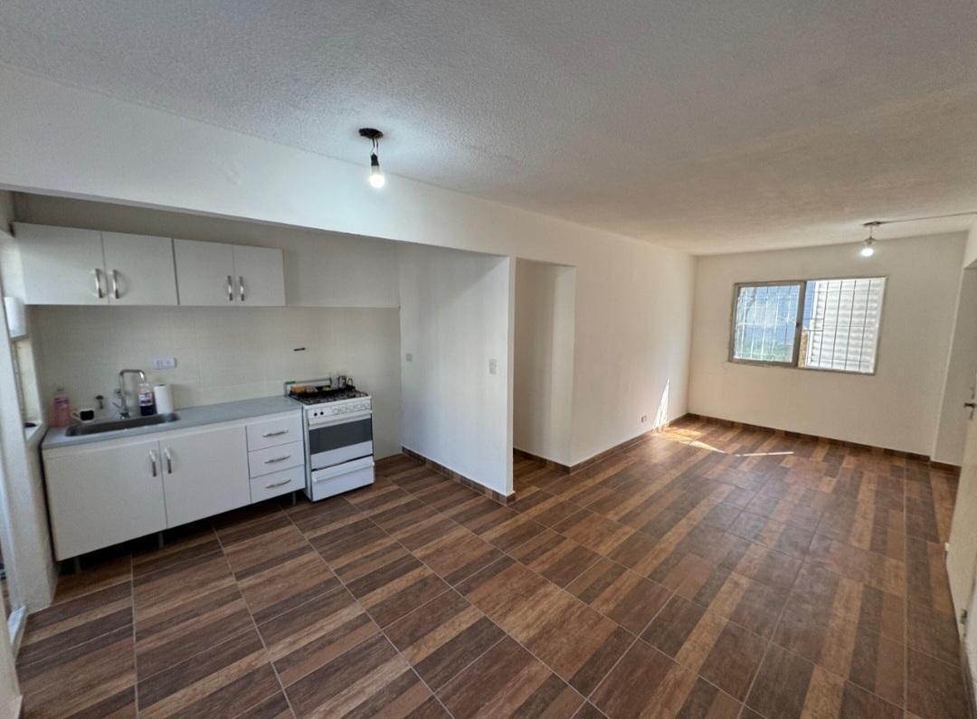 DEPARTAMENTO EN VENTA EN BARRIO MIL VIVIENDAS - VICTORIA