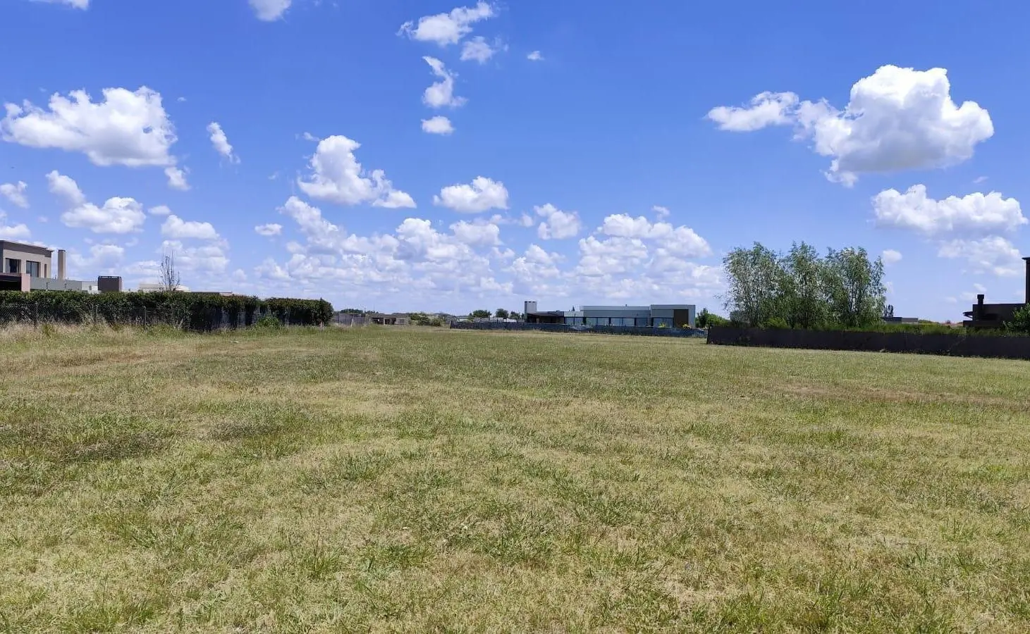 Lote en venta en San Sebastián Área 12 – Escobar. Barrio cerrado con amenities 2