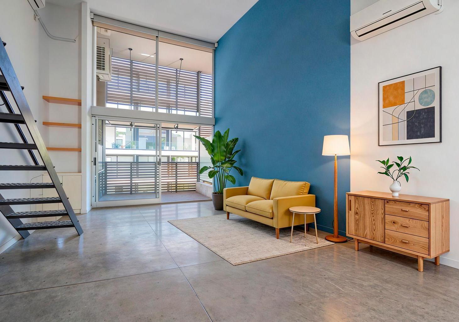 Espectacular duplex tipo loft super luminoso con balcon parrilla y cochera!