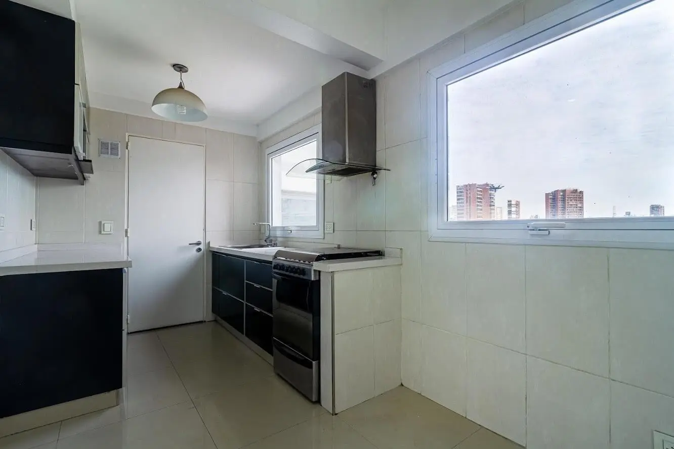 Alquiler Departamento 3 Ambientes Vicente López con Balcón a 2 cuadras del Río 4