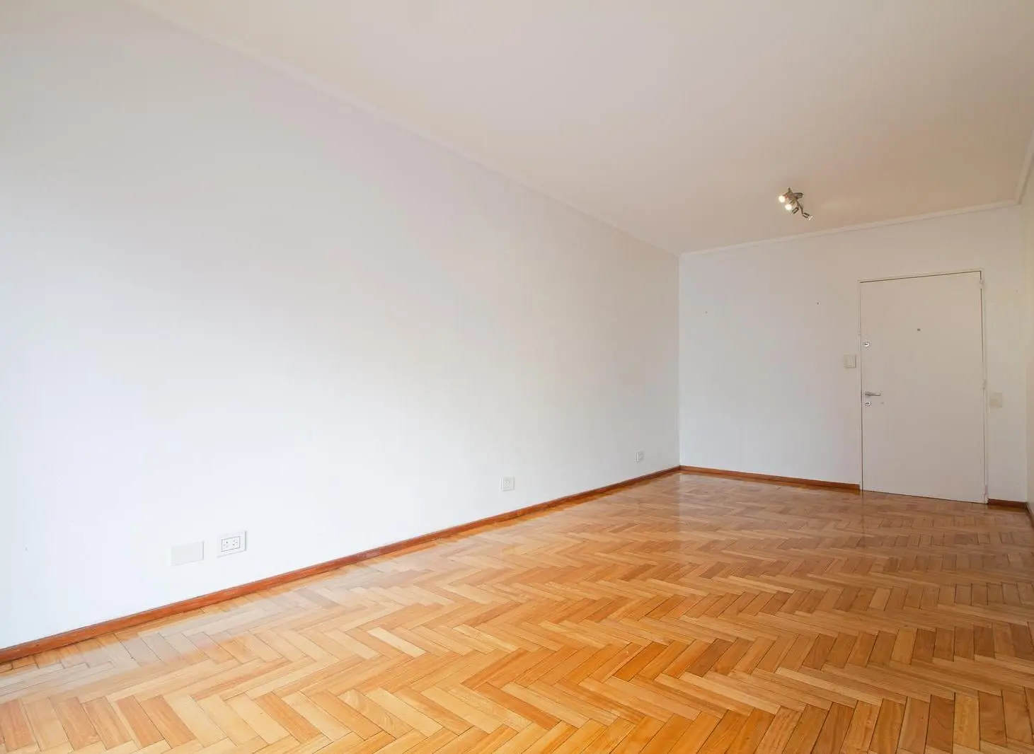 Alquiler Departamento 3 Ambientes Vicente López con Balcón a 2 cuadras del Río 2