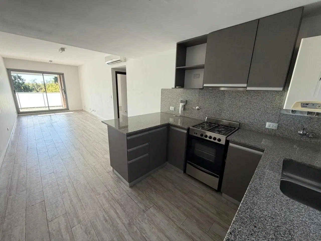 VENTA 3 AMB A ESTRENAR - AVELLANEDA - DOMINICO 2